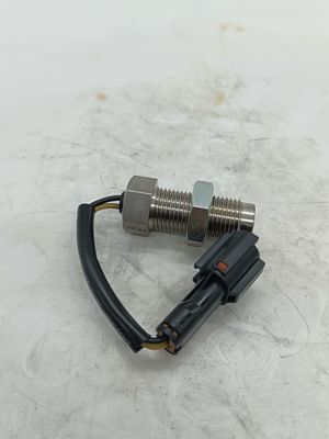 エンジン掘削機の電気部品速度センサー スイッチ MC849577 MC845235 479748-0620