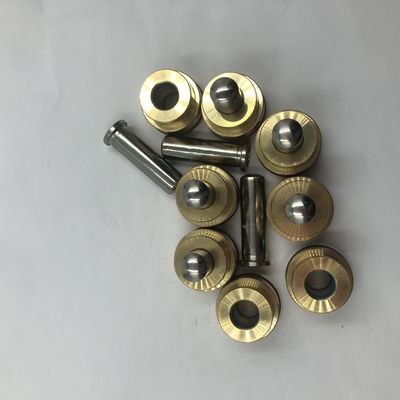 ジョイスティック掘削機の予備品 60-7 80-7 150-7 220-7 215-7 225-7 油圧ハンドル弾丸