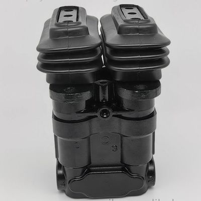 小さい E306 油圧掘削機の部品、ストローク制御の足の油圧ペダル弁