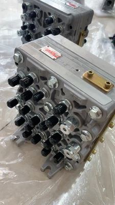 合金鋼の掘削機の予備品4486321 4470661 4645278信号油圧弁
